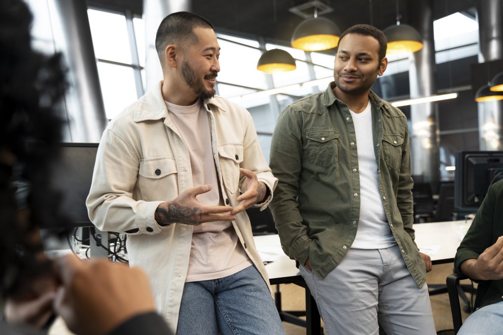 Emoções positivas no trabalho: como influenciam o clima organizacional