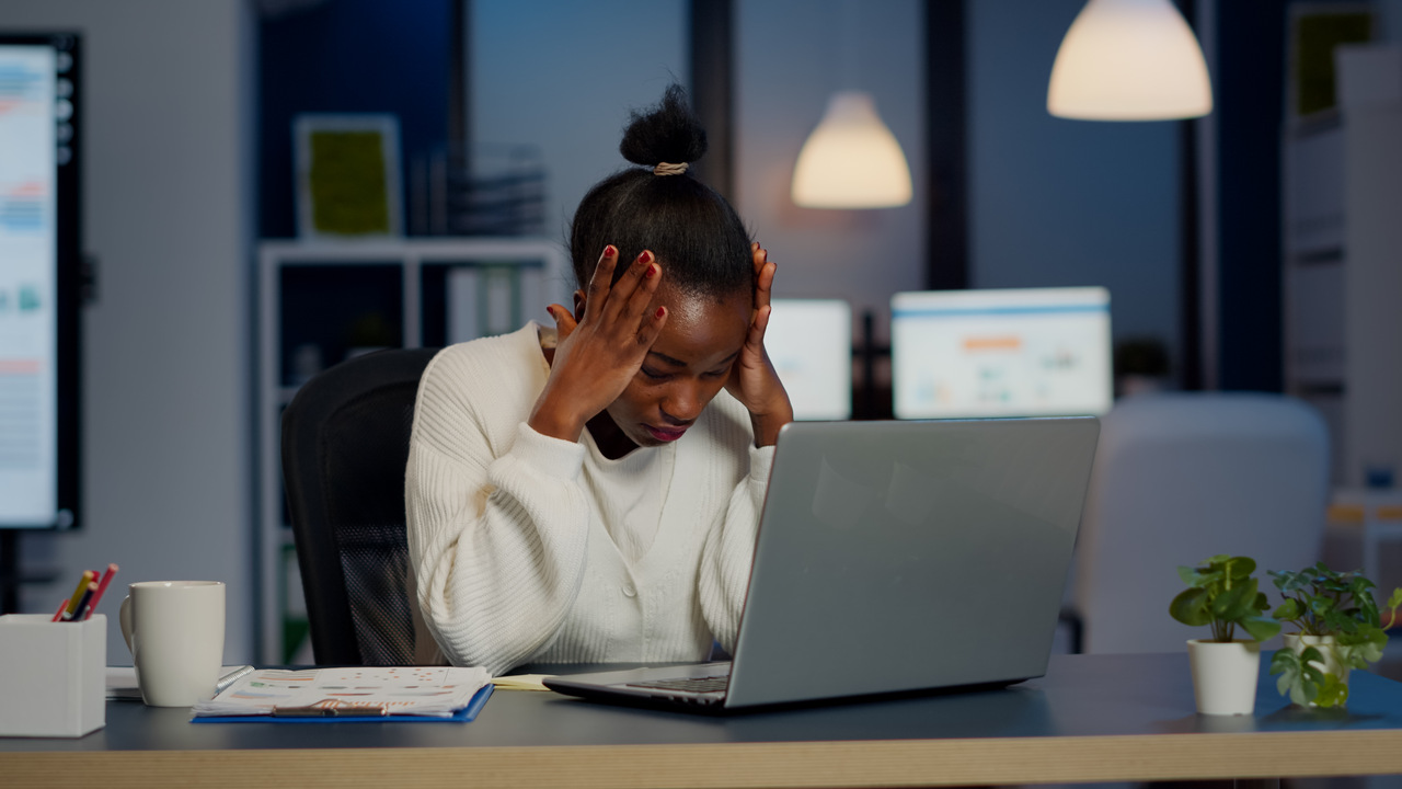 Presentismo no trabalho: o sofrimento silencioso que as organizações não veem
