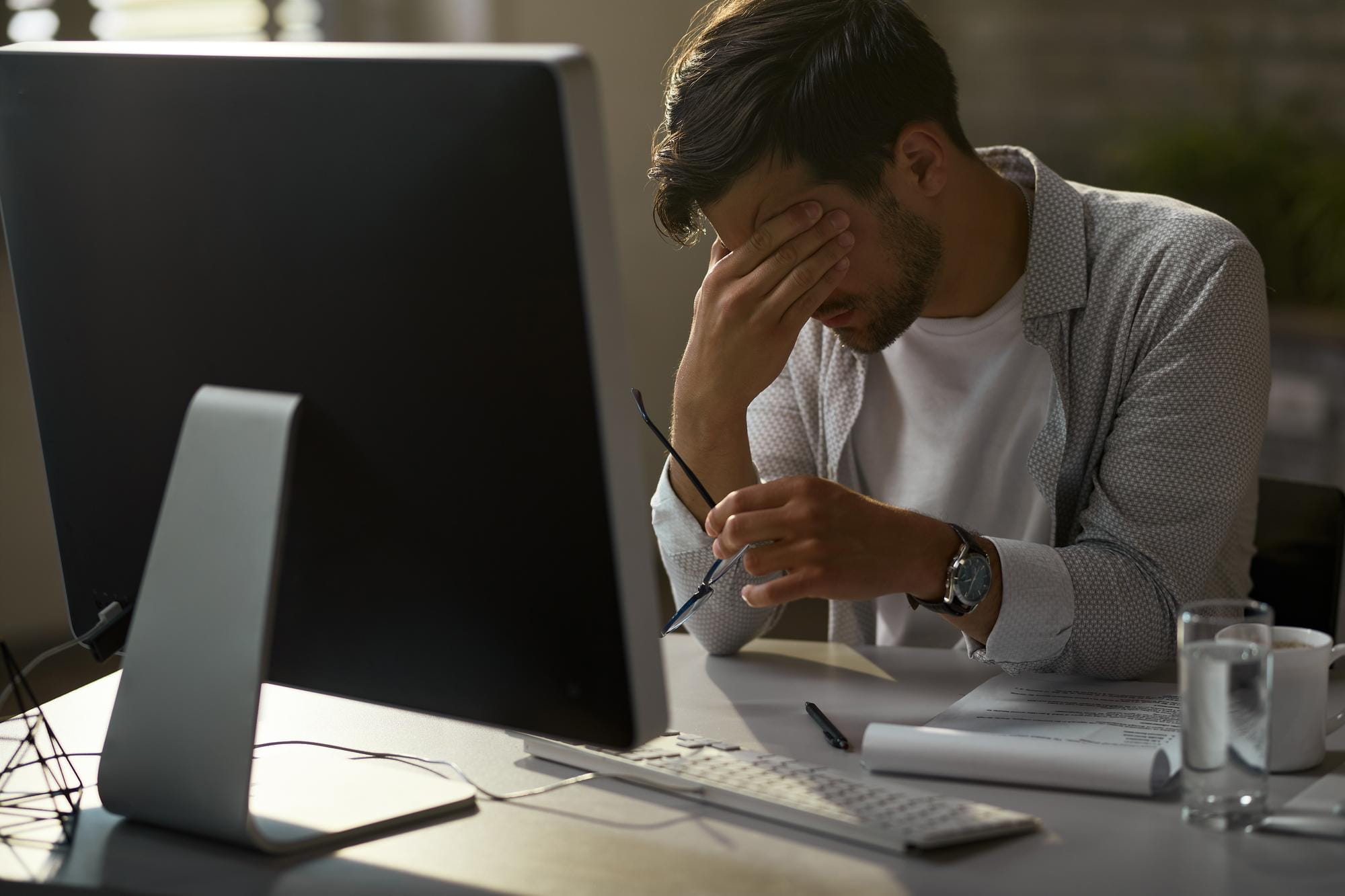 Sono e saúde mental no trabalho em Portugal: o problema que ninguém quer medir